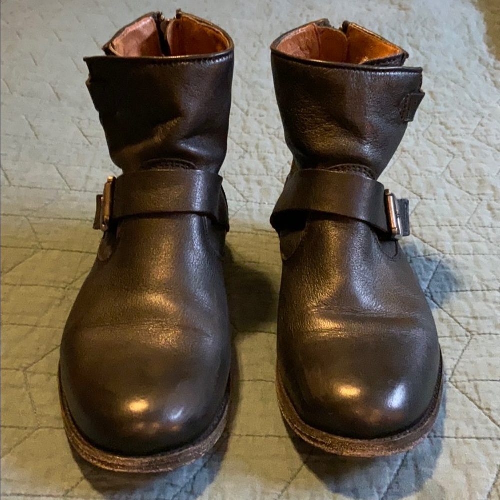 Frye Tyler Engineer short boot Black Size 9